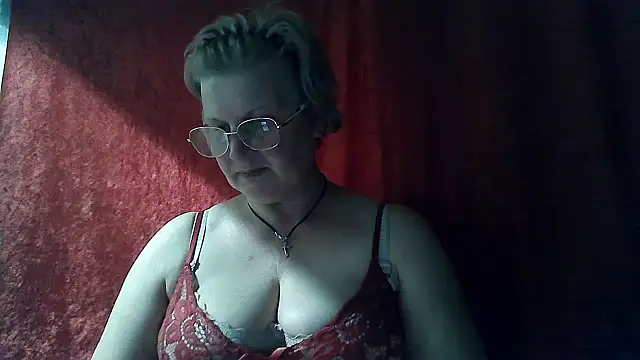 Gina Marlyn online show from March 8, 8:46 pm
