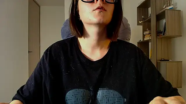 Arya starrk online show from November 24, 2:41 pm