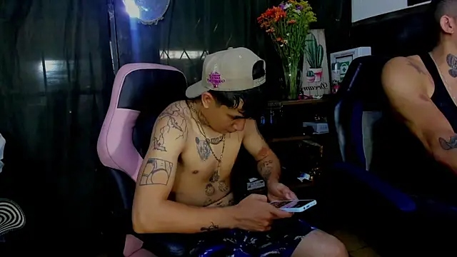 yeckodream online show from June 18, 9:14 am