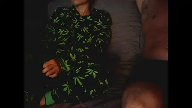 Snapshot of forbidden_lust2 chatting on October 8, 9:57 am forbidden lust2 online show from October 8, 9:57 am