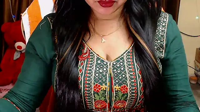 Snapshot of Naughty_Kashish chatting on September 18, 8:57 am Naughty Kashish online show from September 18, 8:57 am