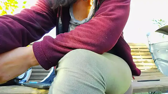 SquirtyMellissaLabia online show from November 3, 12:31 pm