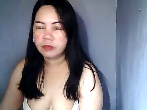 starlete69 online show from April 28, 7:07 pm