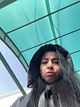 CrazzyChicks online show from March 21, 6:40 am