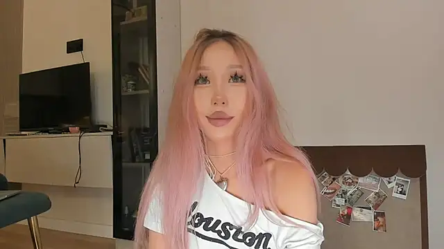 Pupasui02 online show from April 12, 12:41 pm