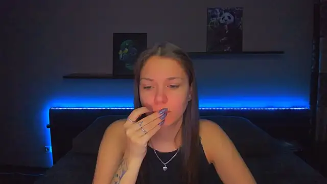 AlexaBarkley online show from February 23, 12:33 am