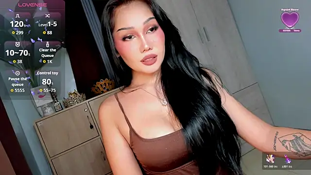 Brownskin Dollxoxo online show from July 1, 1:16 am