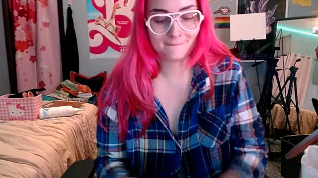 JenniferGwen online show from October 28, 4:40 am