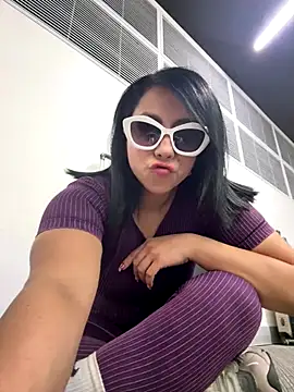 niky smit online show from December 5, 3:24 pm