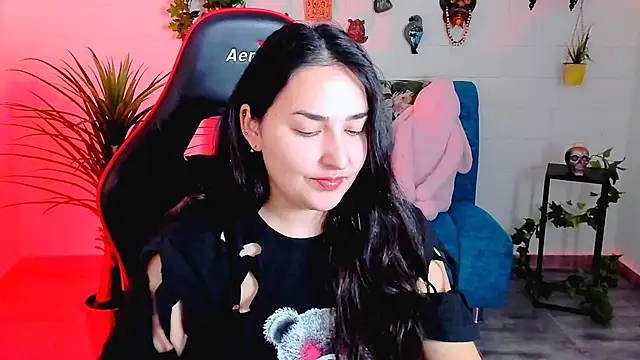 CeceliaJohnson online show from November 24, 8:16 am