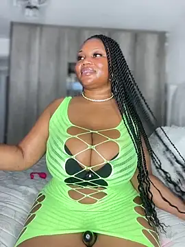 Hyra Ari online show from December 16, 2:01 pm