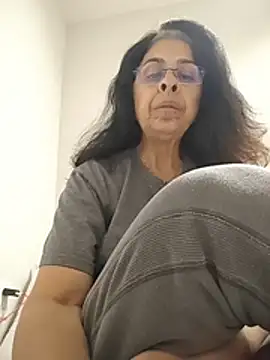 Susannemilf online show from November 18, 2:23 am