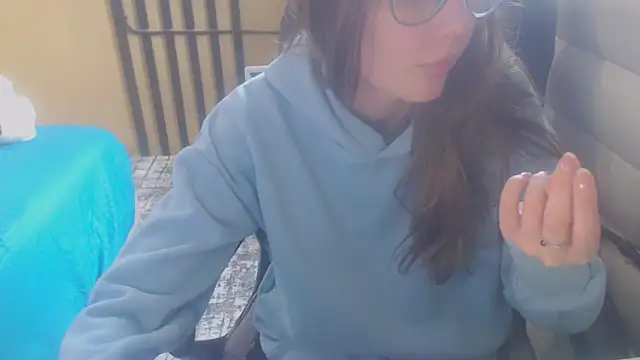 Laco-cO online show from November 5, 7:35 am