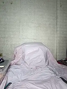  Shimmerlyn  online show from January 12, 12:21 pm