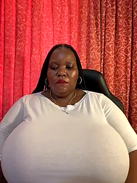 Snapshot of Michyboldy chatting on October 23, 9:26 am Michyboldy online show from October 23, 9:26 am