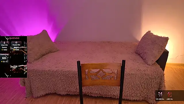 Kira land online show from March 12, 8:44 pm