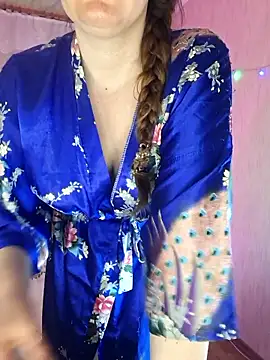 Kira land online show from May 26, 10:20 pm