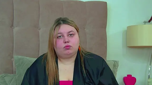 LillianKim online show from February 11, 6:31 pm