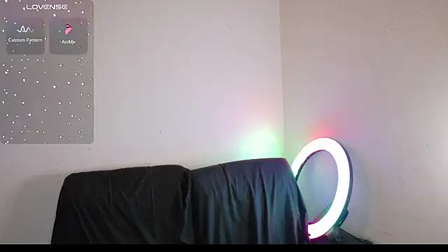 Snapshot of -Camila_ chatting on September 28, 3:28 pm -Camila online show from September 28, 3:28 pm