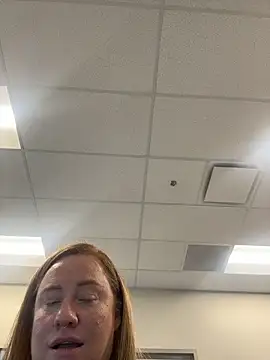 cinnatitties online show from March 16, 5:17 pm