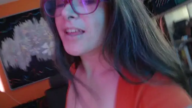 TheLenaAdams online show from October 29, 6:21 pm