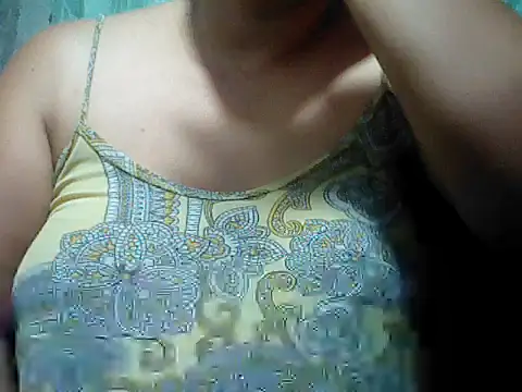 Sexyhorney4u online show from April 5, 10:31 pm