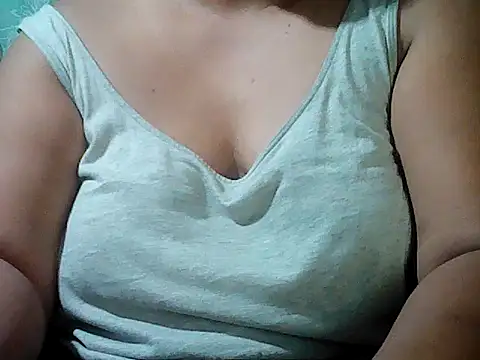 Sexyhorney4u online show from December 18, 10:03 pm