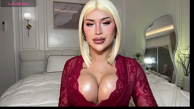 Your Majesty Tyra online show from June 24, 4:44 am