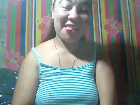 HungryPussypinayX online show from September 21, 7:45 pm