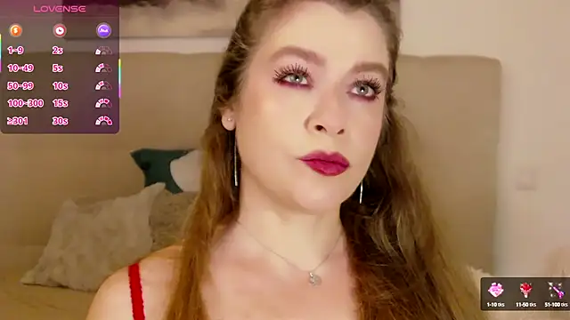 PetersEmily online show from November 3, 10:14 pm