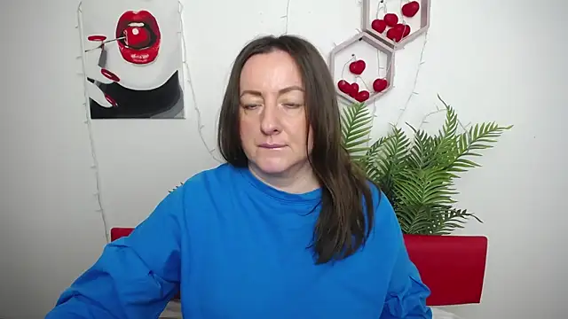 Abby Taylorr online show from April 16, 6:35 am