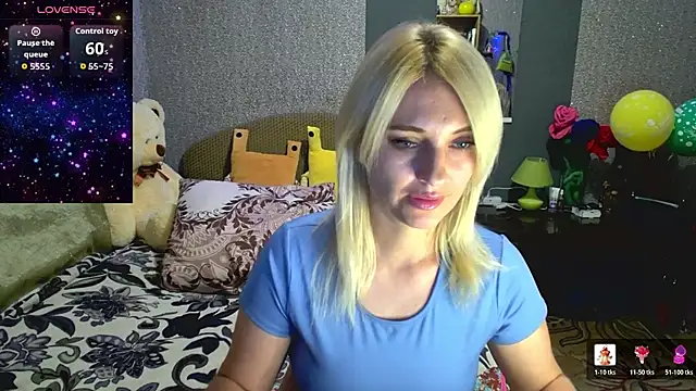 annagreeneyess online show from July 17, 5:38 pm