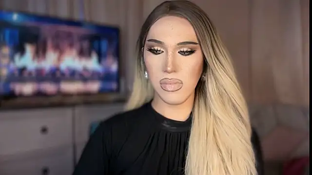 Ts glamxxxx online show from April 11, 10:19 am