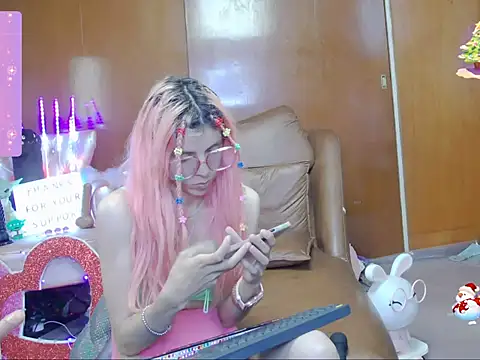 Skinygirl online show from October 15, 12:13 am