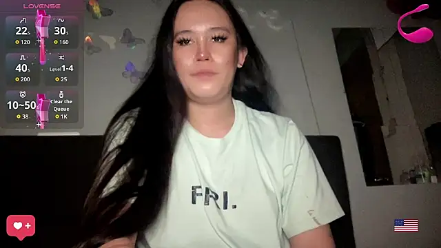 MeganEmmaWilson online show from April 18, 12:51 pm