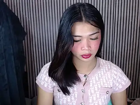 Snapshot of Maria-Moore chatting on October 20, 11:08 pm Maria-Moore online show from October 20, 11:08 pm