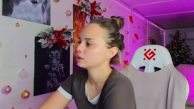 Misss Vikk online show from December 18, 6:40 am