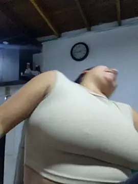 LizzRouse online show from December 4, 11:27 pm