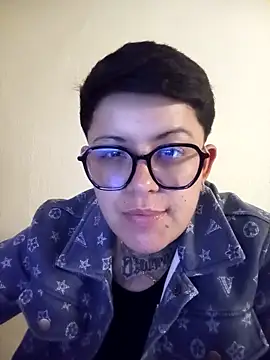 thebestclit777 online show from March 1, 4:34 am