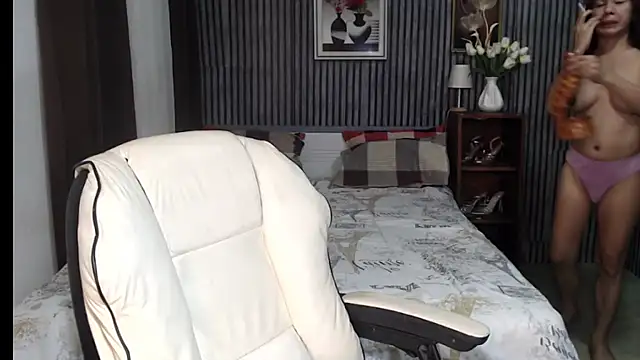 xasianbigcockcumx online show from April 11, 7:39 pm