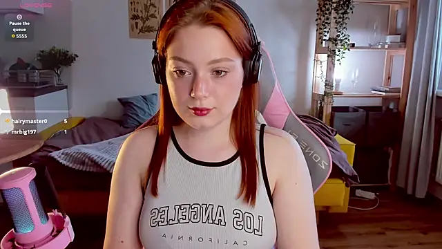 Sofy Benson online show from October 2, 11:37 am