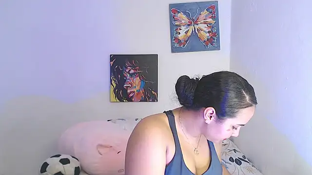 luciana keating online show from November 7, 3:12 am