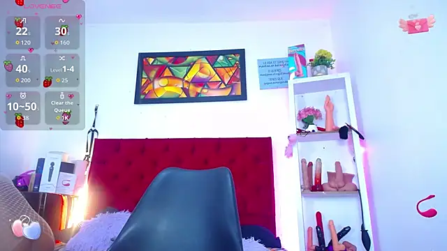 louise nails online show from November 26, 4:52 pm