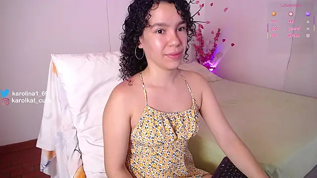 Karolina 1 online show from November 7, 2:11 pm