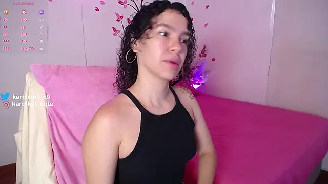 Karolina 1 online show from October 19, 1:35 pm