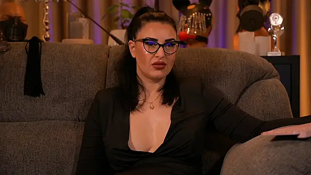 kelly kent online show from October 28, 12:49 am