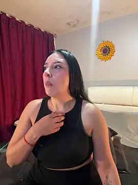 Freyja soh online show from April 20, 9:07 pm