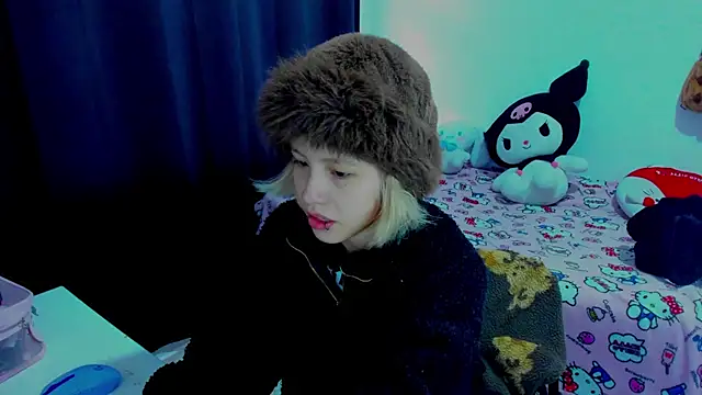 Akane-Mou online show from March 5, 7:42 pm