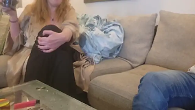 Snapshot of uk-bobbie-uk chatting on October 29, 2:49 am uk-bobbie-uk online show from October 29, 2:49 am