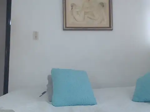 gatasexlucy online show from March 28, 3:44 pm